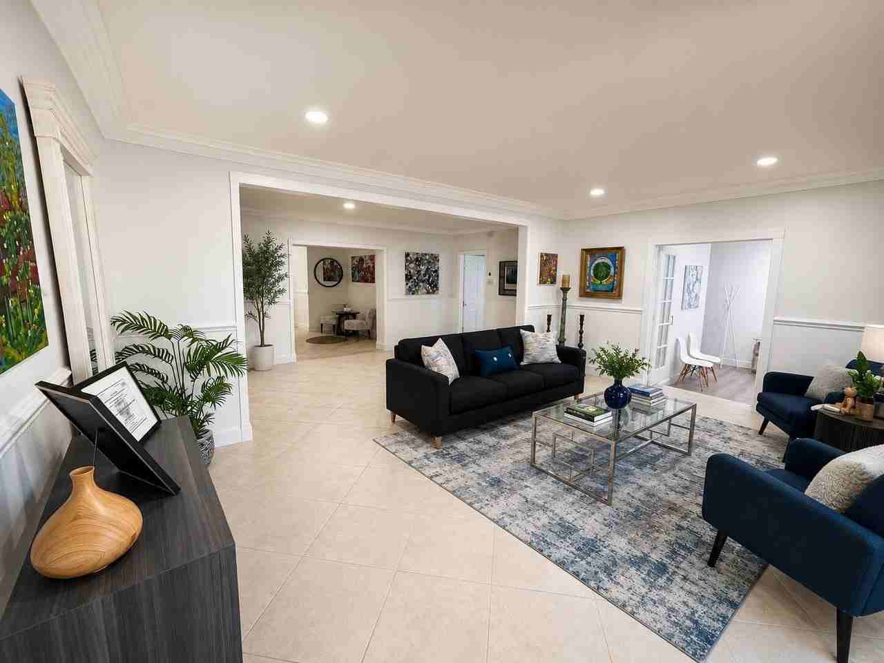 150 Ne 146th St - Photo 3 of 41