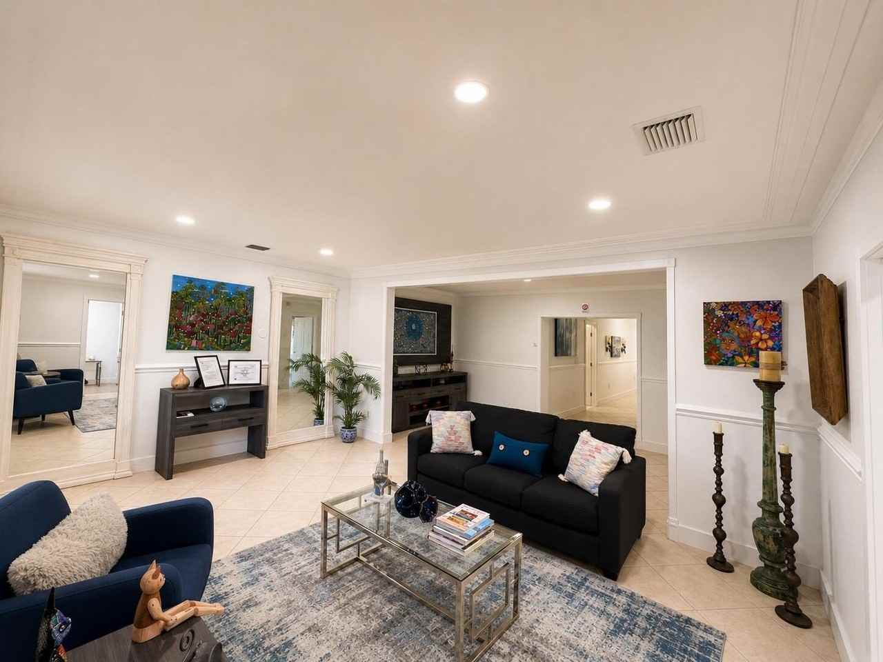 150 Ne 146th St - Photo 4 of 41