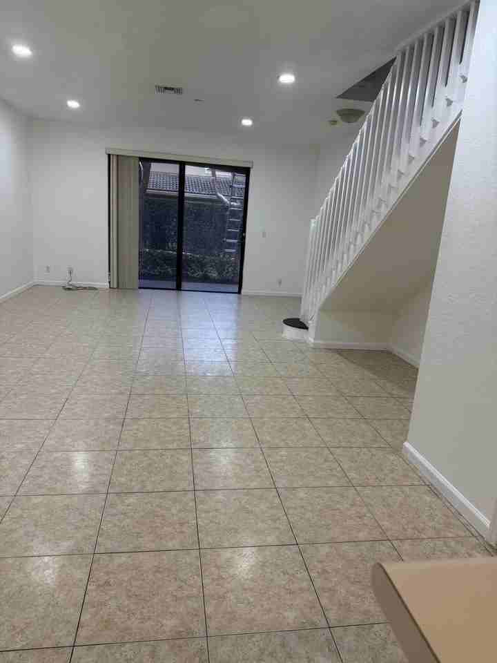 3906 Cherry Ln #3906 - Photo 3 of 6