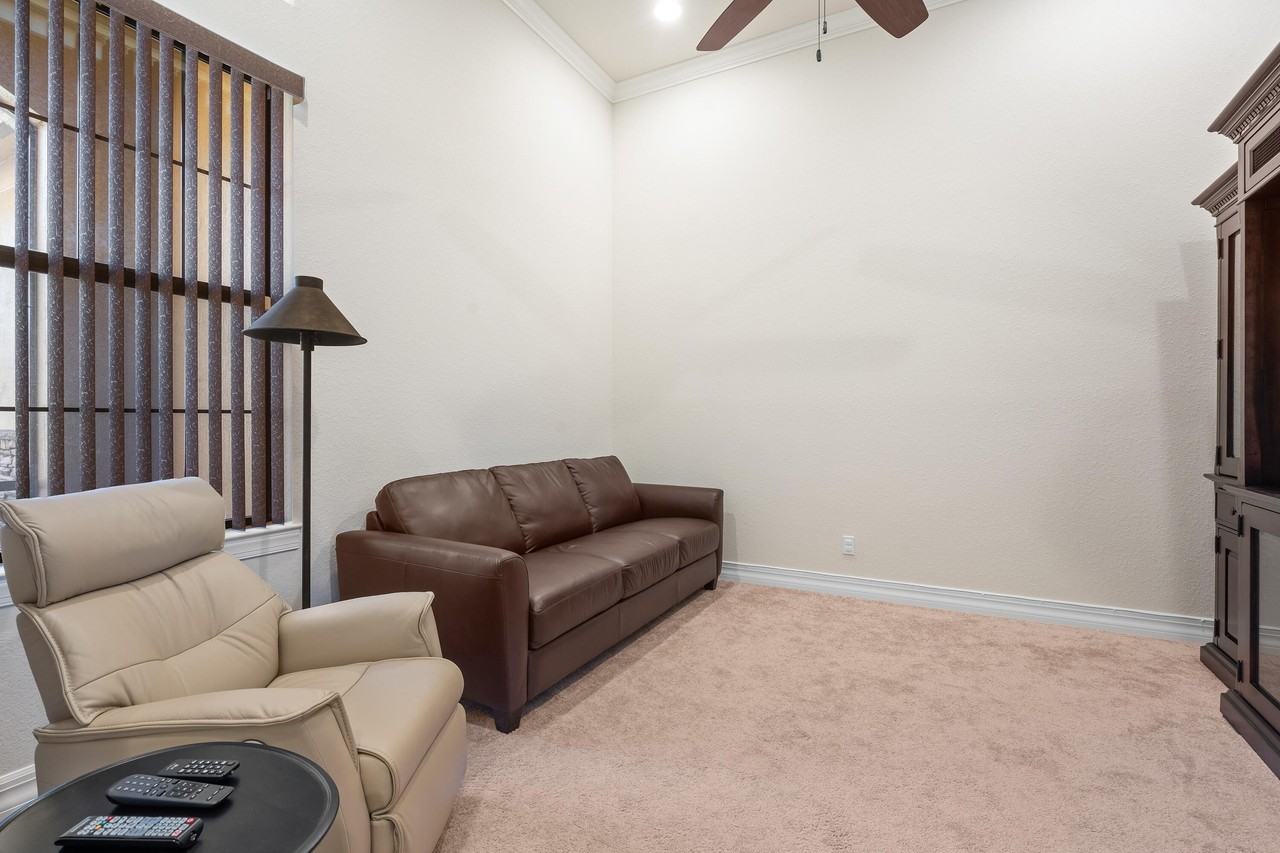 4127 Siena Cir - Photo 7 of 50