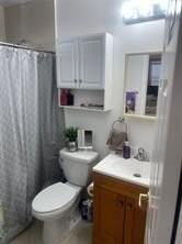 210 Se 9th St #1 - Photo 4 of 9