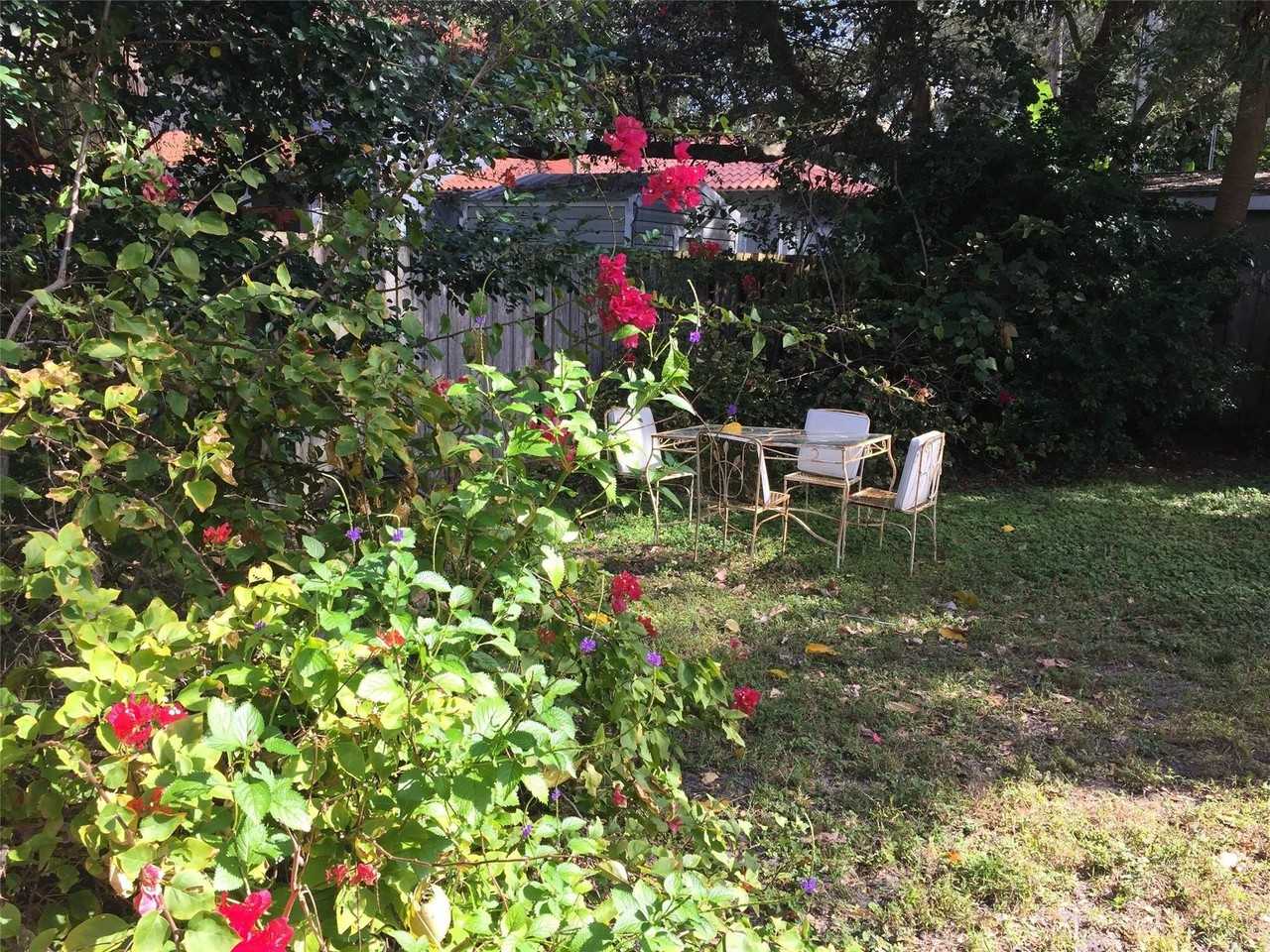 1307 Sw 18th Ct - Photo 7 of 11