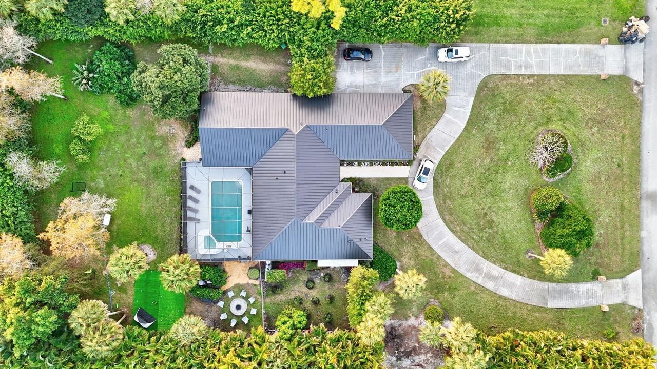 13302 Doubletree Cir - Photo 3 of 50