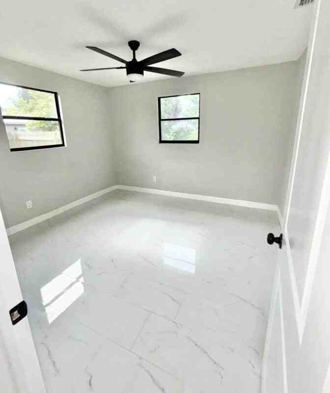 801 Central Ave - Photo 6 of 10