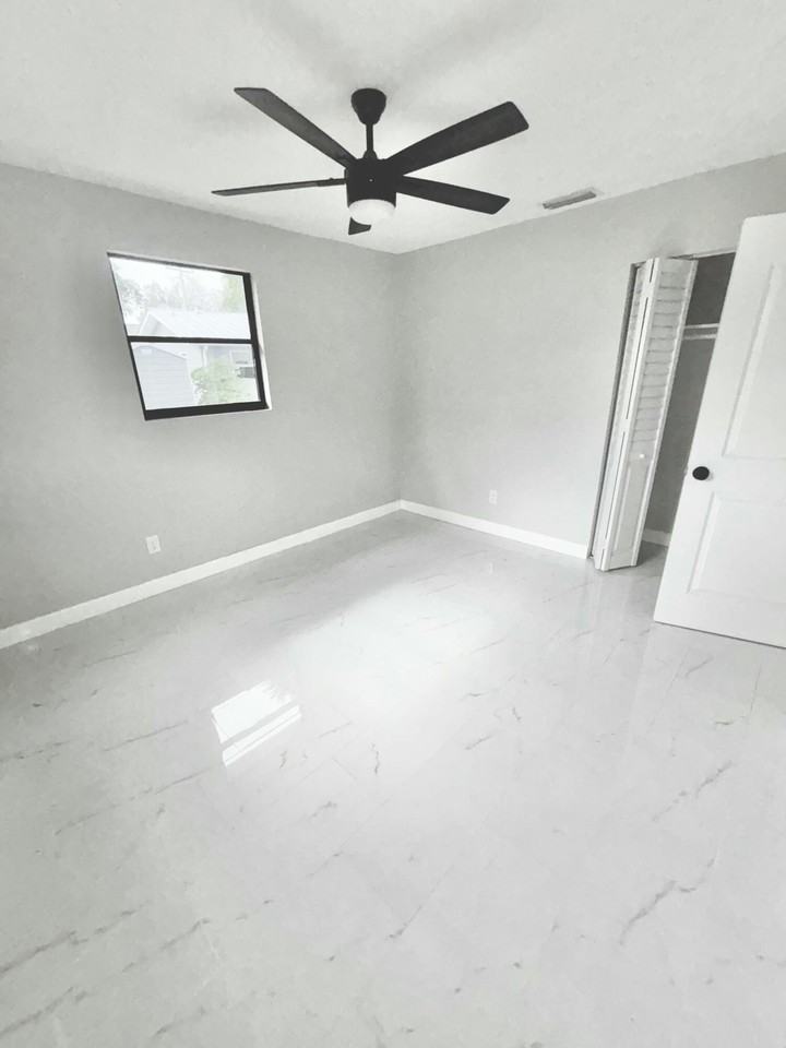 801 Central Ave - Photo 7 of 10