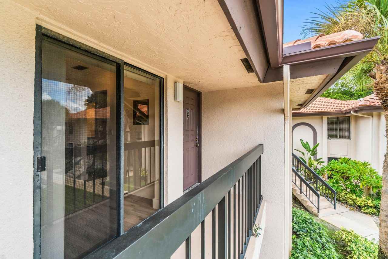 5151 W Club Cir #206 - Photo 4 of 22