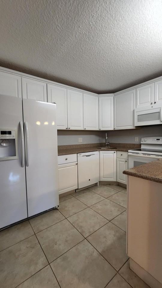 527 Shady Pine Way #C1 - Photo 7 of 11