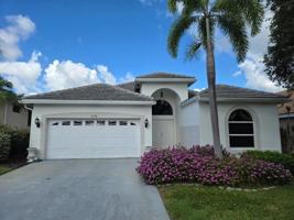 featured image of 3198 Se Carrick Green Ct