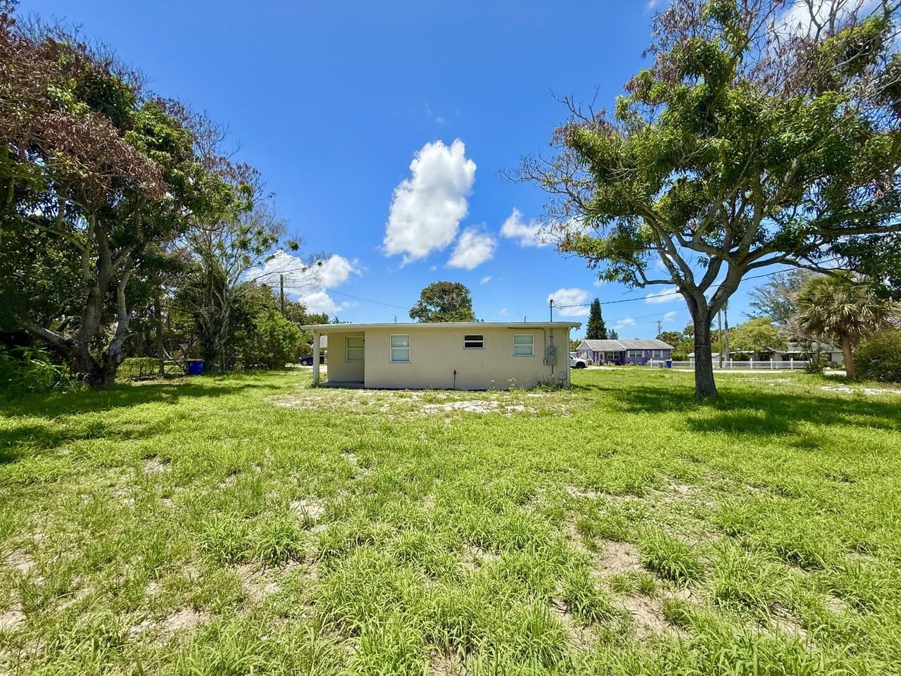 8658 Se Anthion Way - Photo 4 of 17