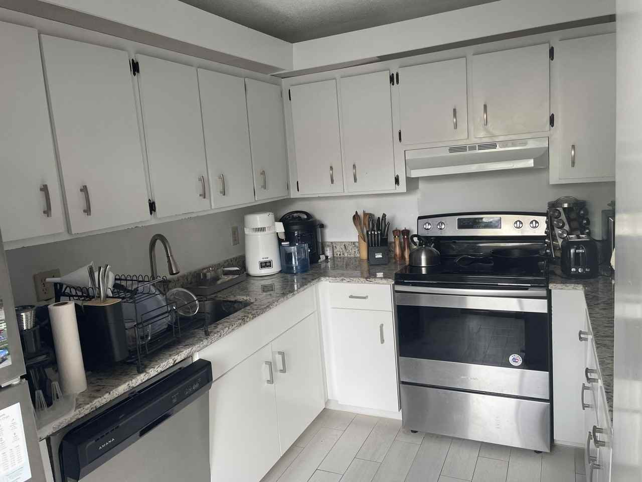 2228 White Pine Cir #B - Photo 5 of 13