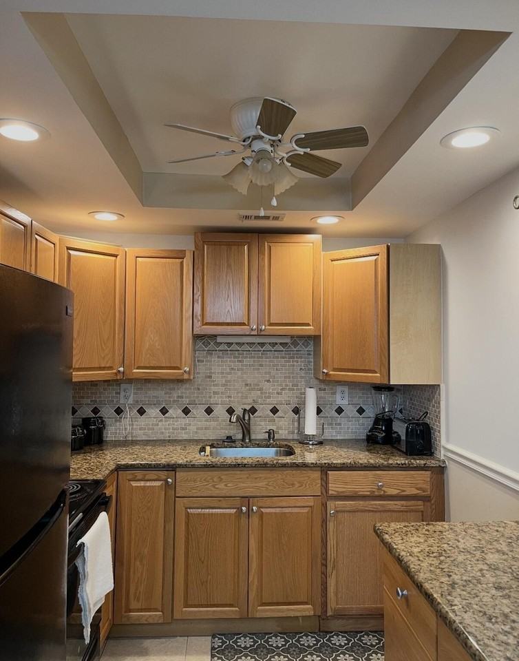 434 Normandy J #J - Photo 3 of 18