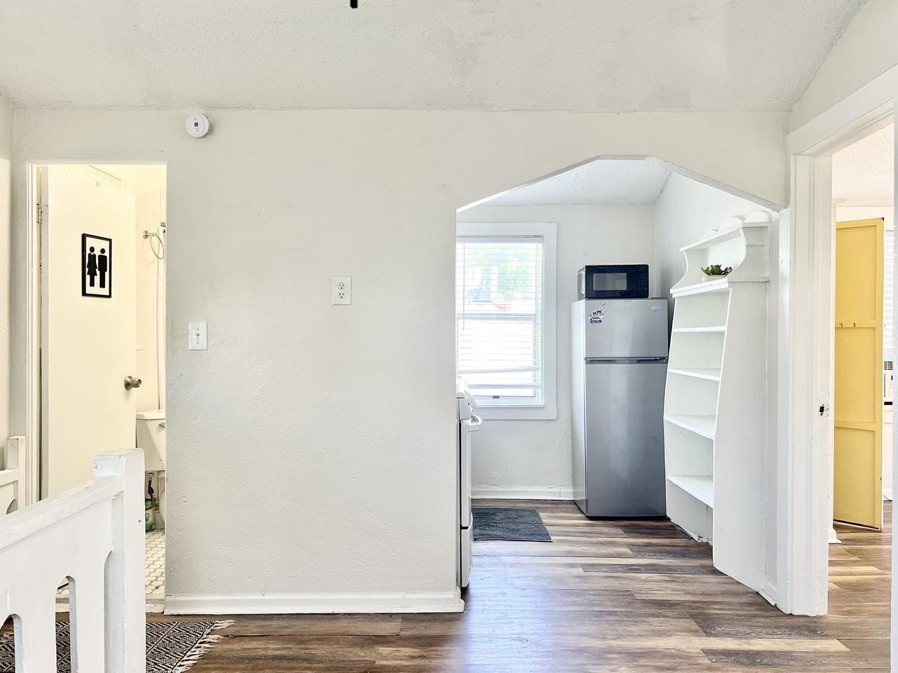 419 S J St #C - Photo 5 of 12