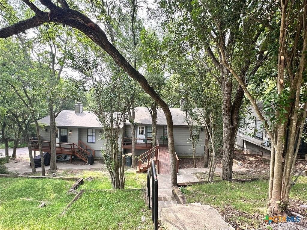 901 Hillyer St - Photo 5 of 10