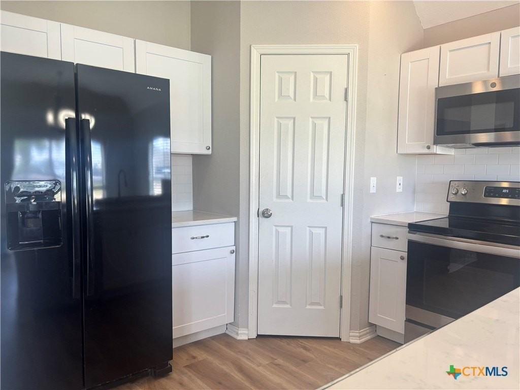 1333 Main St - Photo 2 of 12