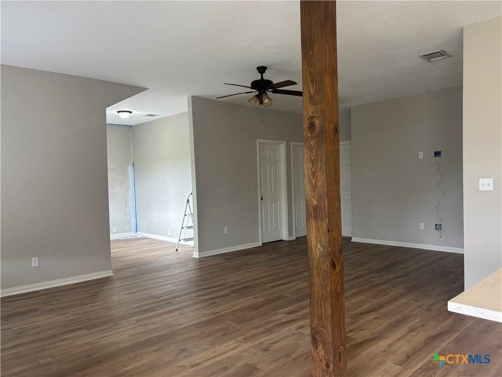 1333 Main St - Photo 4 of 12