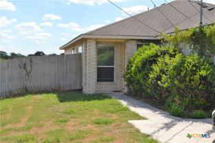 2744 Fm 1044 - Photo 1 of 1
