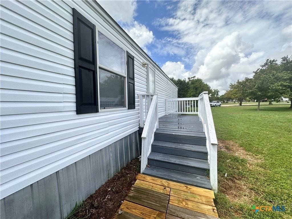 208 Picasso Dr - Photo 4 of 34