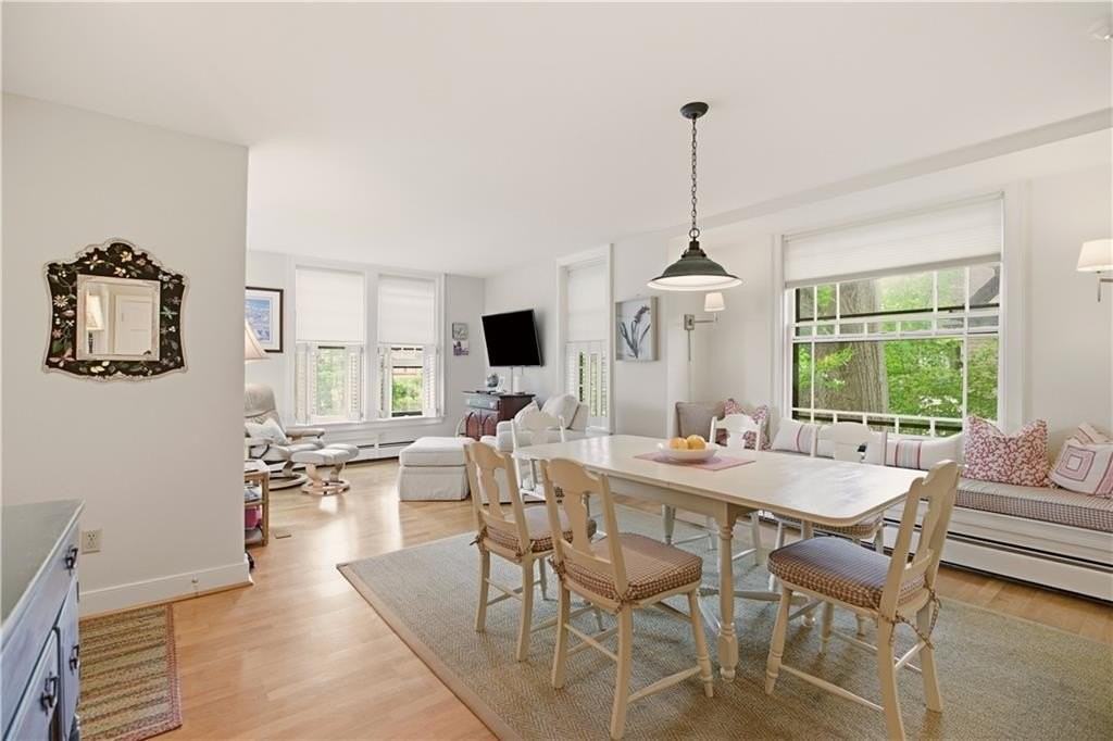 158 Narragansett Ave #I - Photo 3 of 21
