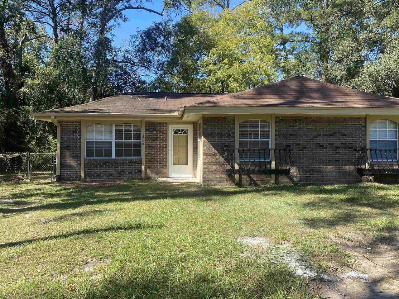 1322 Kings Dr #A - Photo 2 of 26