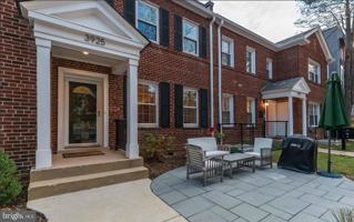 featured image of 3925 Fulton St Nw #5