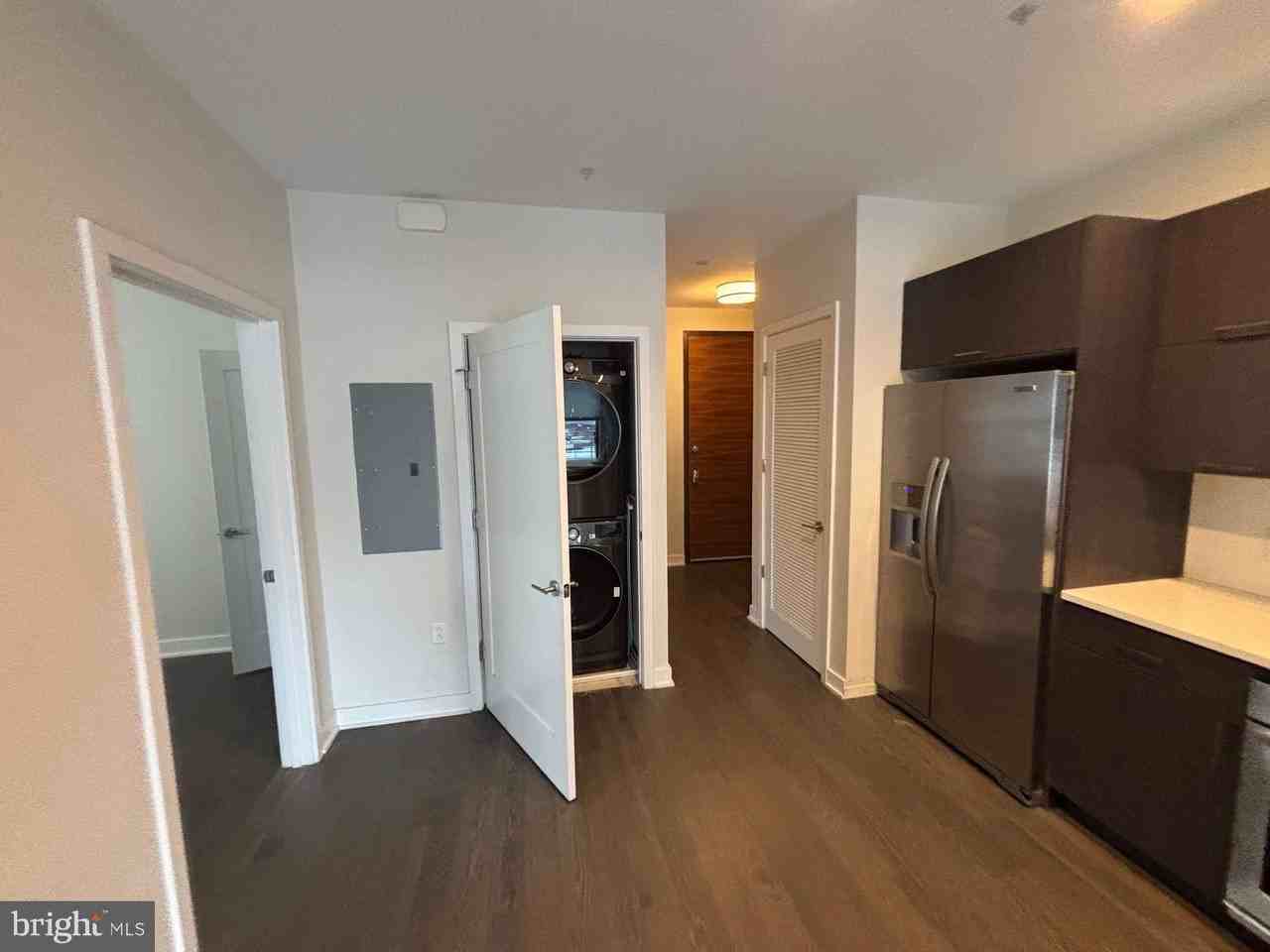 1350 Maryland Ave Ne #316 - Photo 3 of 3