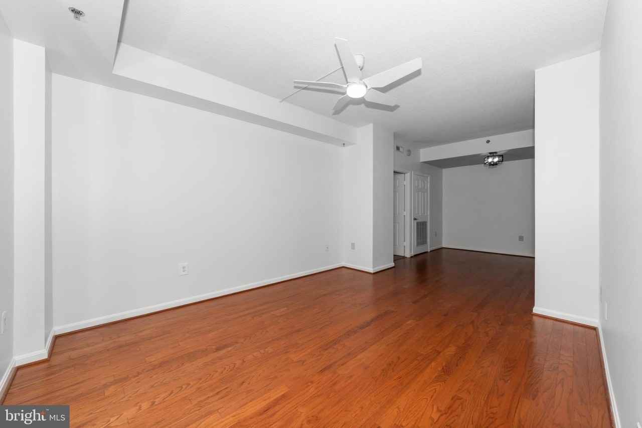 940 Astern Way #102A - Photo 3 of 37
