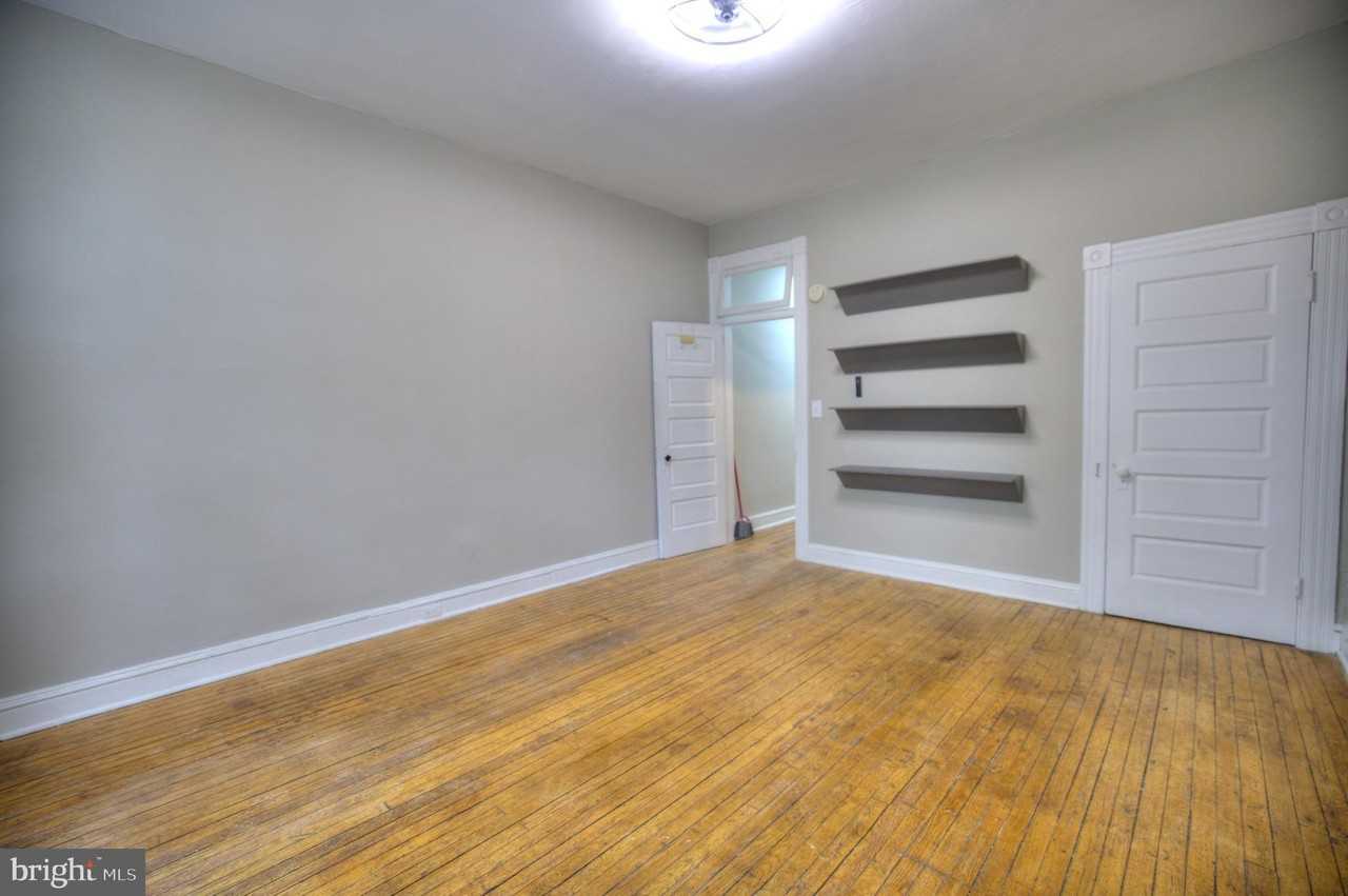 3422 Chestnut Ave #2 - Photo 5 of 15