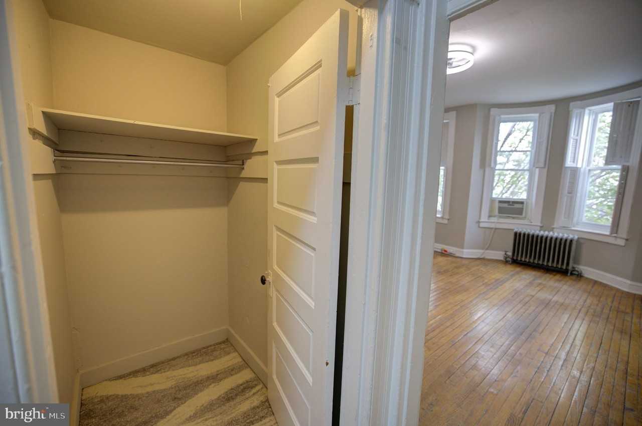 3422 Chestnut Ave #2 - Photo 6 of 15