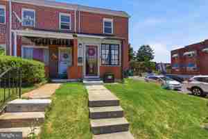 featured image of 363 Gusryan St