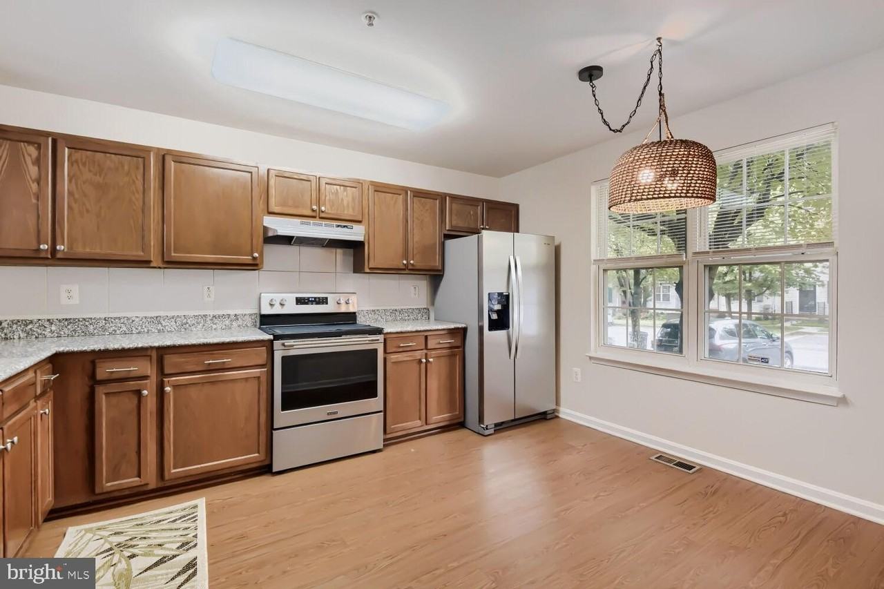 3971 Red Deer Cir - Photo 4 of 17