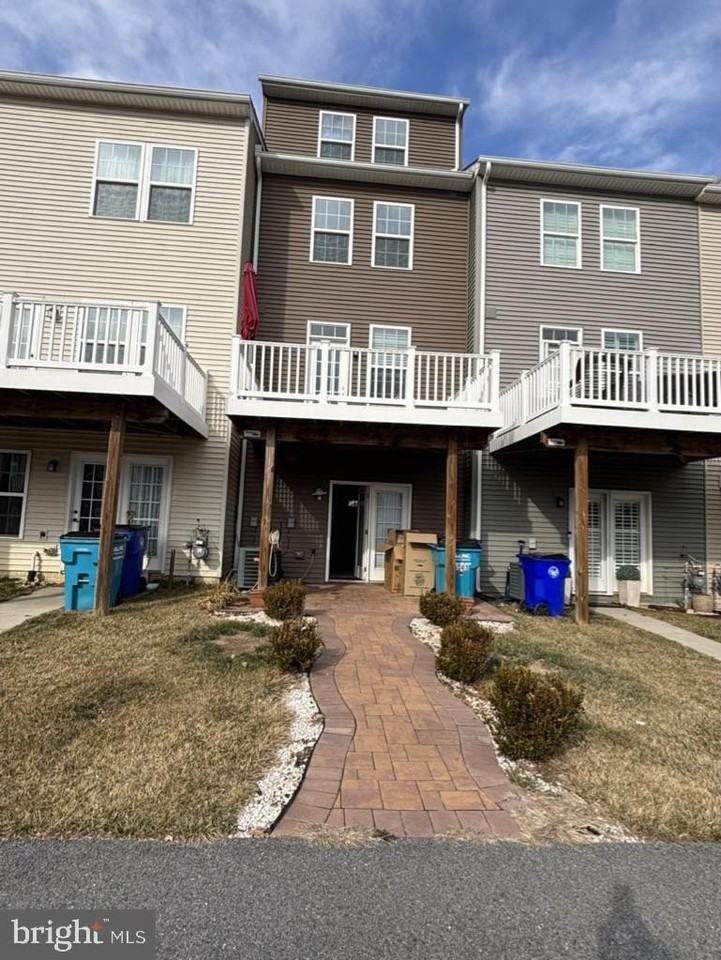 6503 Ballenger Run Blvd - Photo 2 of 34
