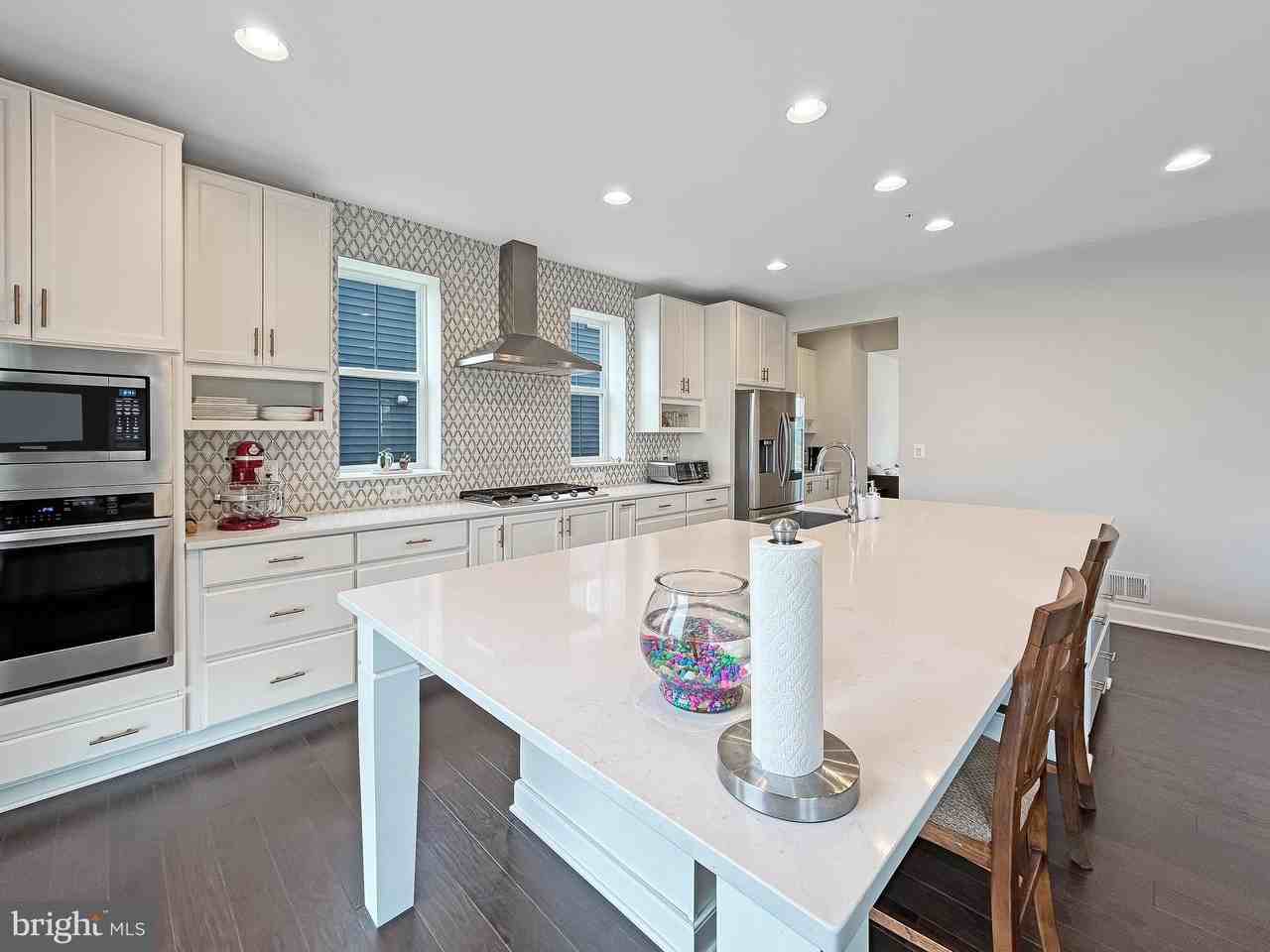 221 Red Oak Ridge Pl - Photo 4 of 28