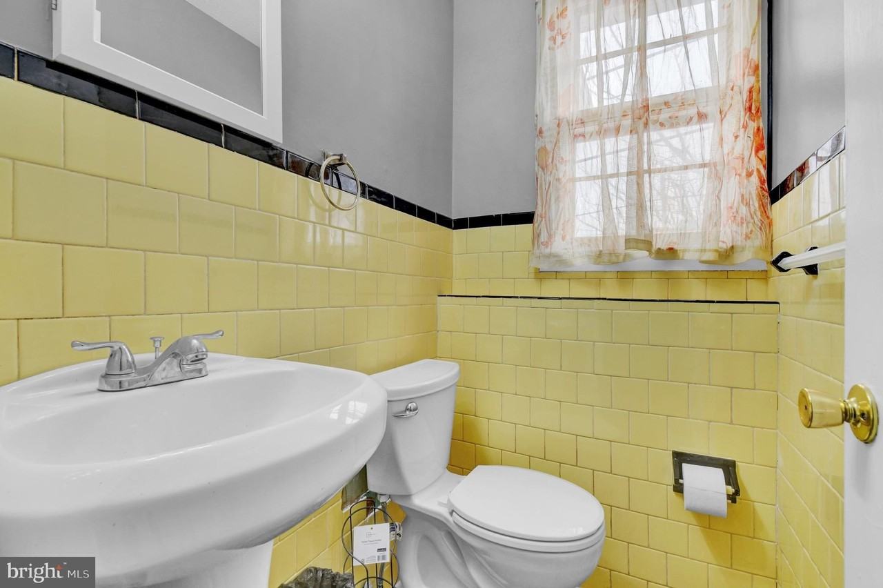 402 Kerby Hill Rd - Photo 7 of 25