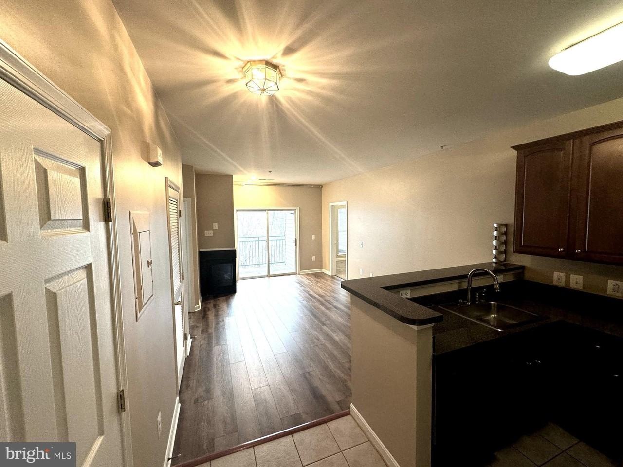15620 Everglade Ln #403 - Photo 2 of 18