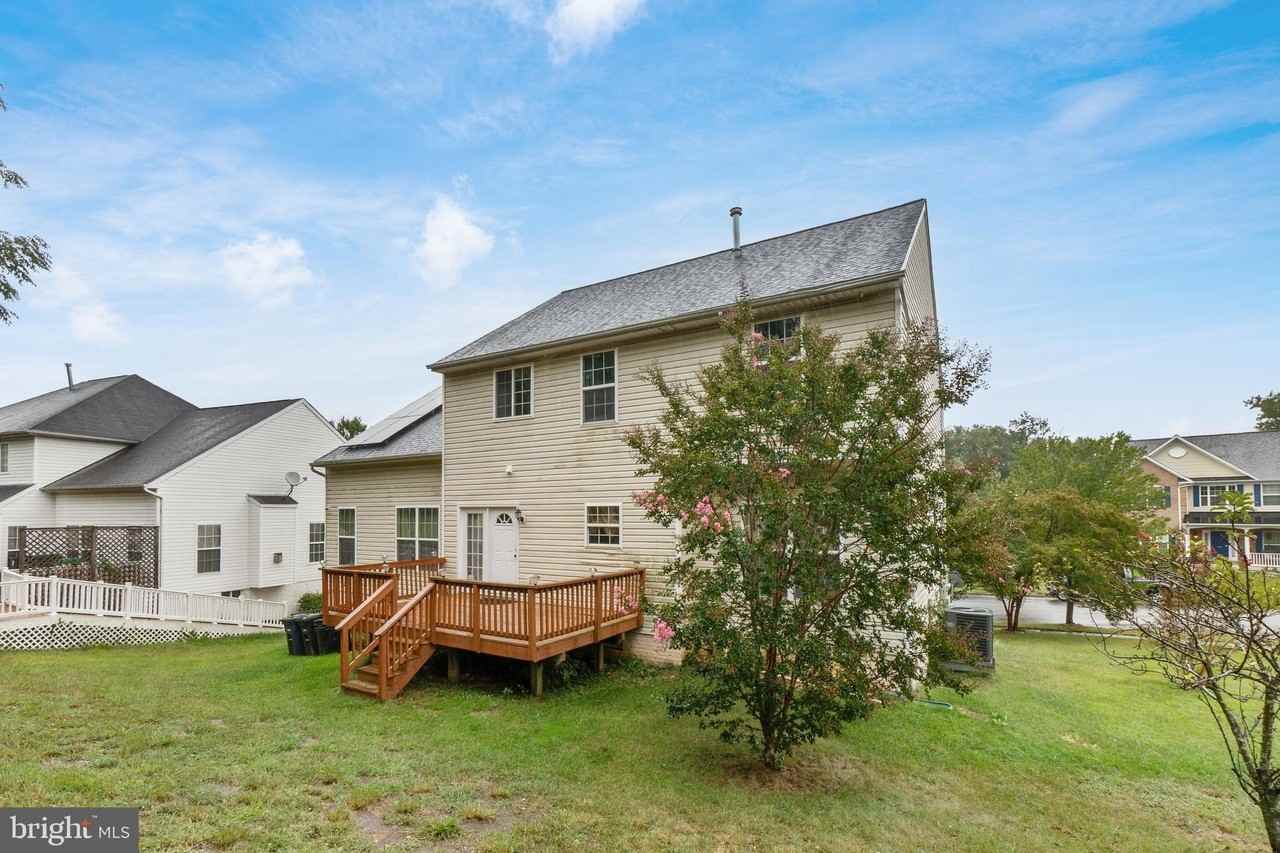 10107 Mike Rd - Photo 2 of 35