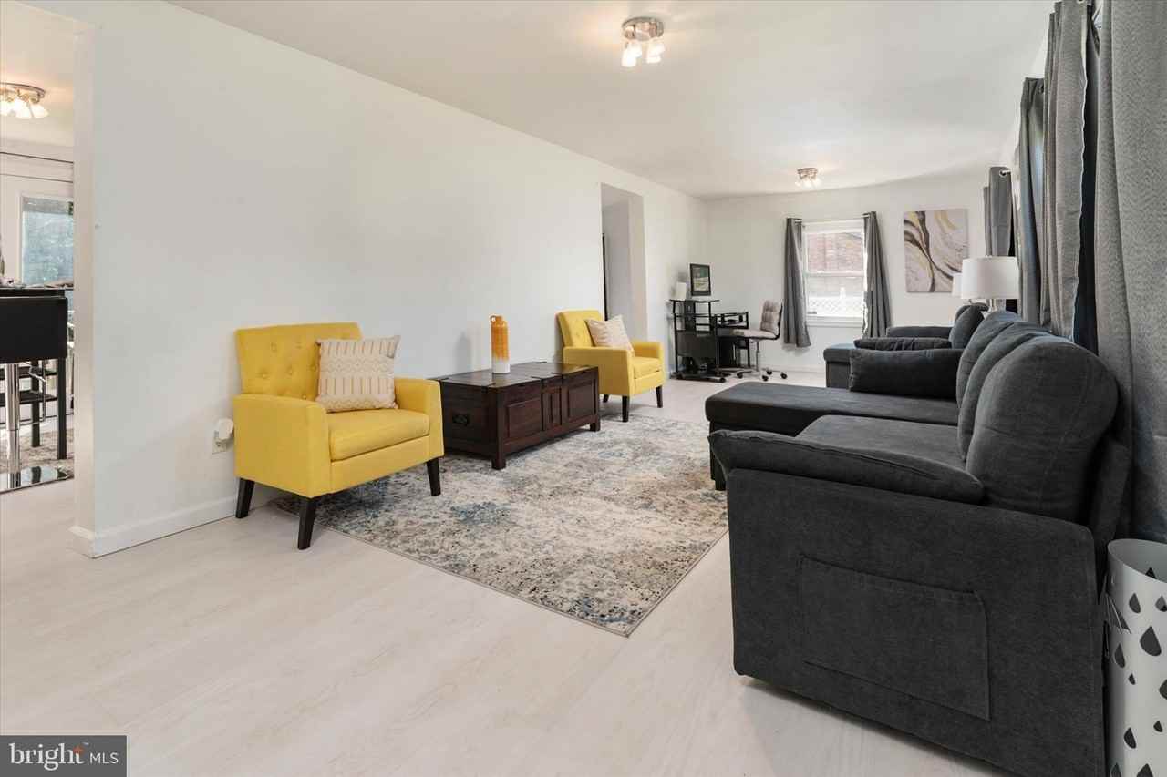 108 Wilson Rd - Photo 5 of 38