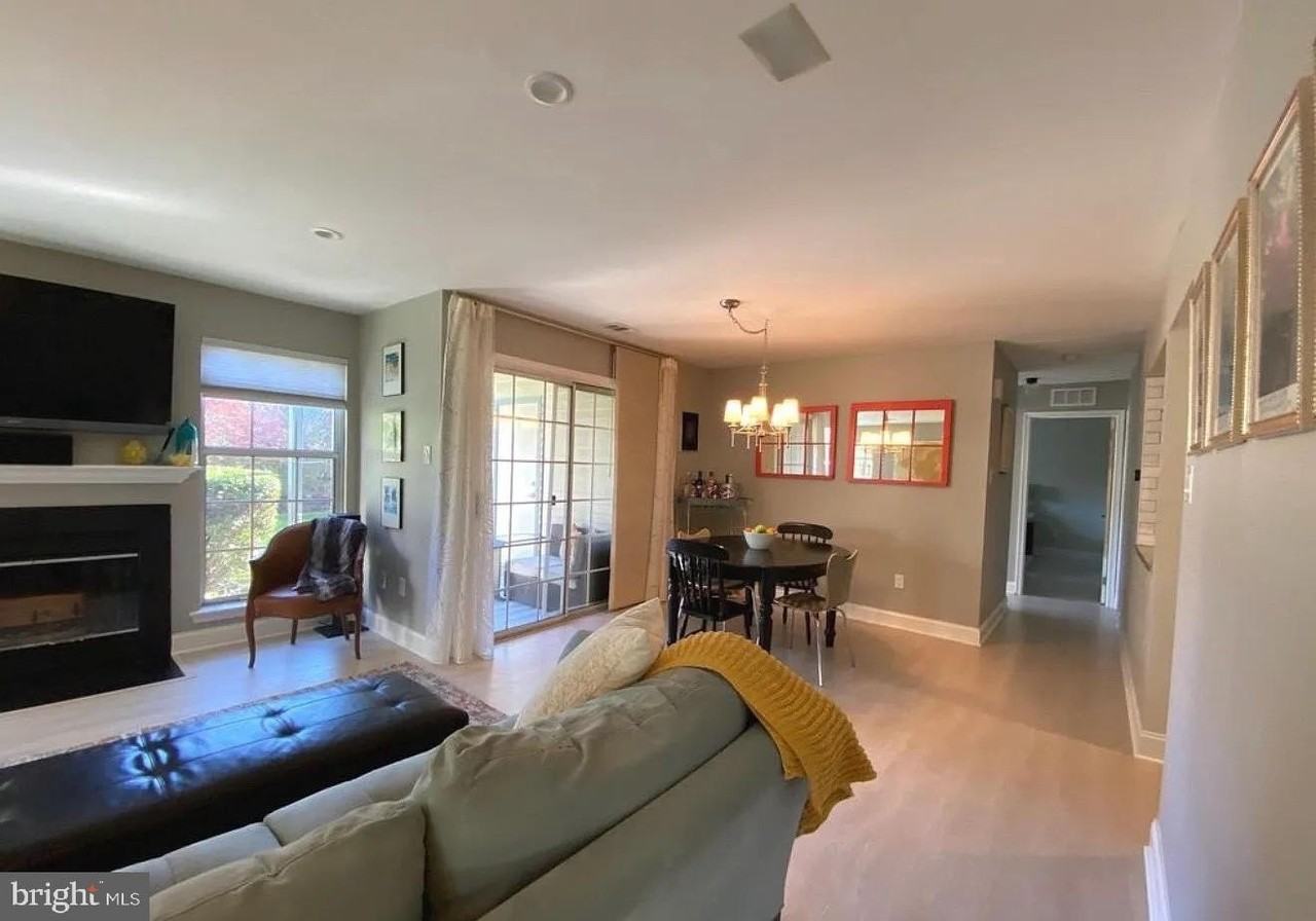 15 Andover Pl - Photo 2 of 15