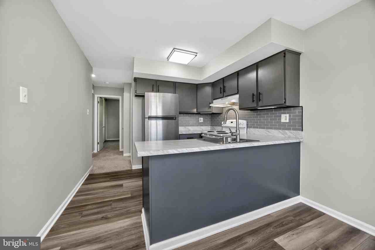 299 Florence Dr - Photo 5 of 29