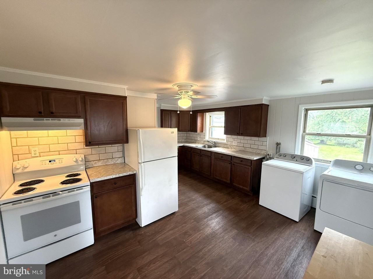 266 W Ridge Pike #2 - Photo 4 of 16