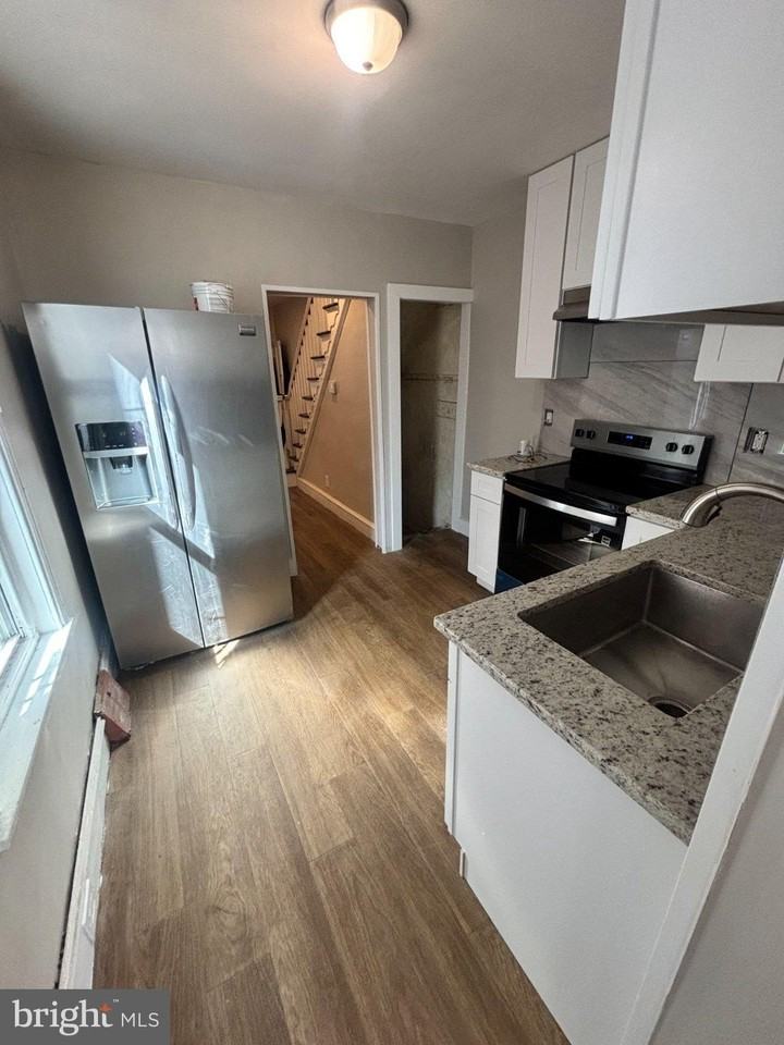 140 E Sterner St - Photo 2 of 11