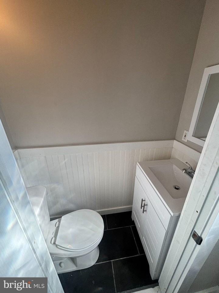 140 E Sterner St - Photo 6 of 11
