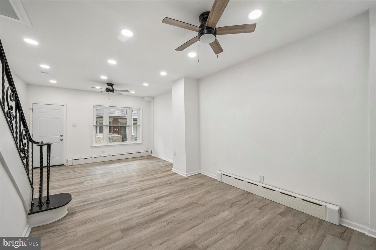 1523 S Etting St - Photo 5 of 15