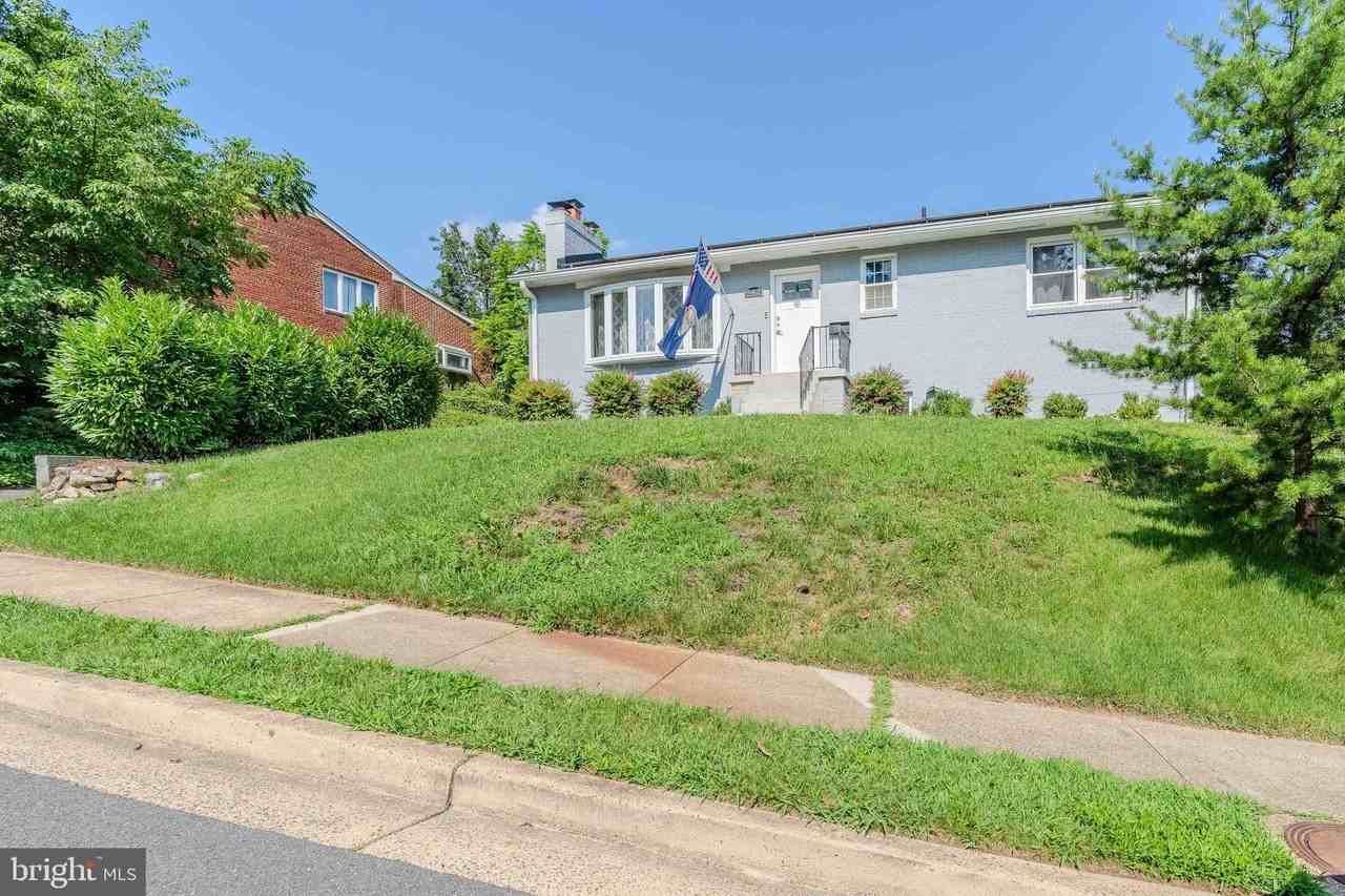 942 N Mckinley Rd - Photo 2 of 50