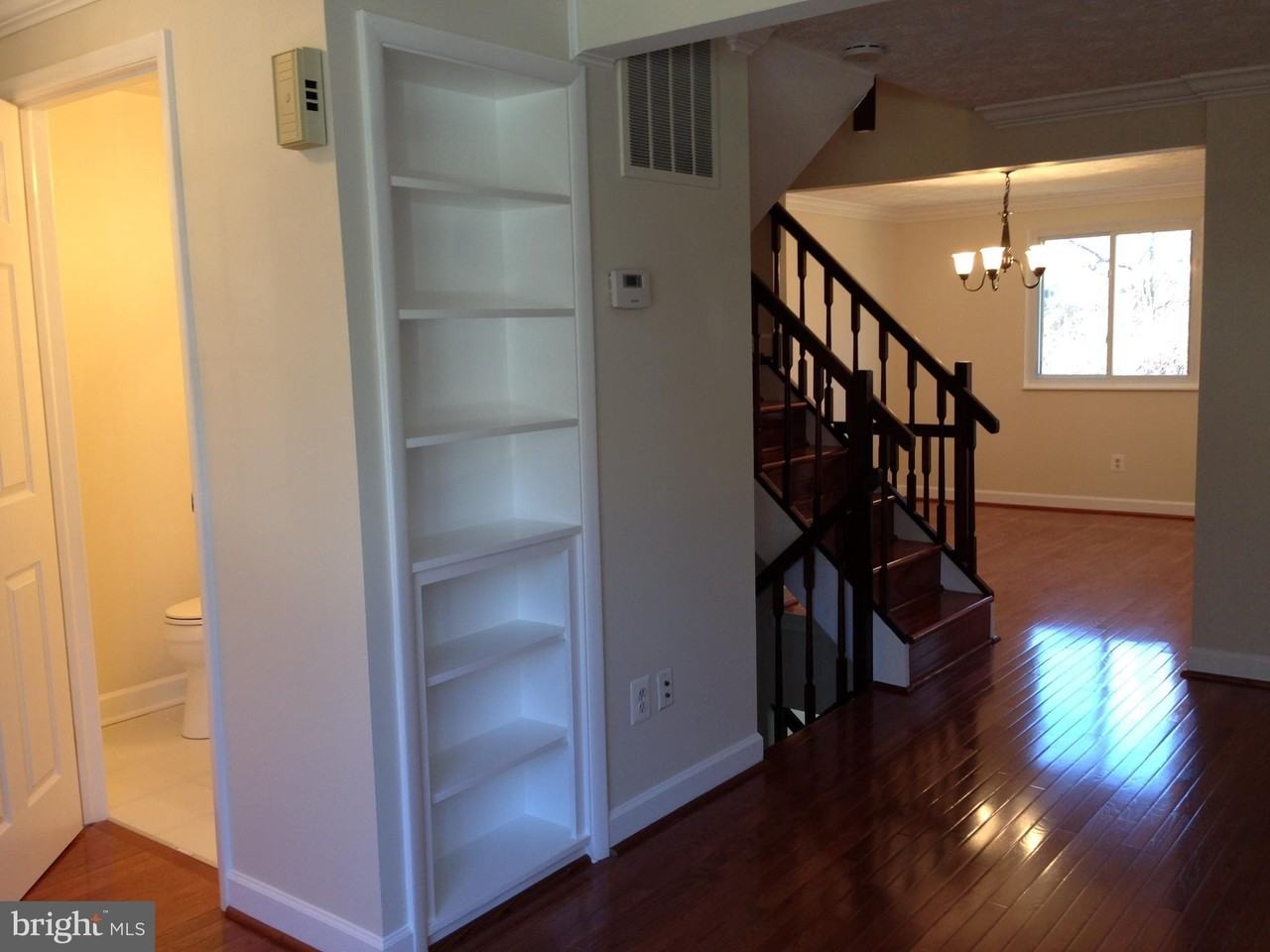 2126 Glenn Spring Ct - Photo 3 of 19