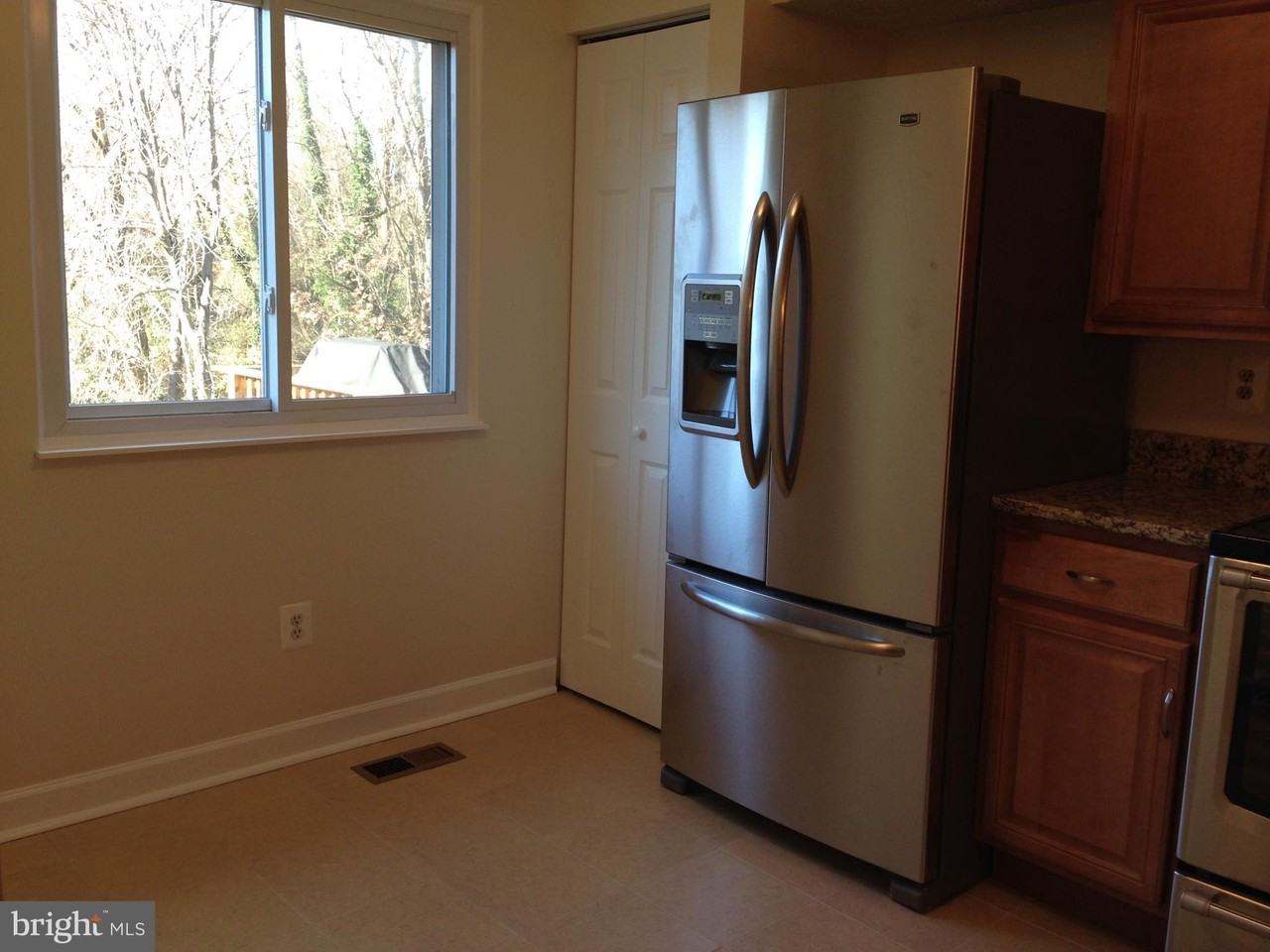 2126 Glenn Spring Ct - Photo 6 of 19