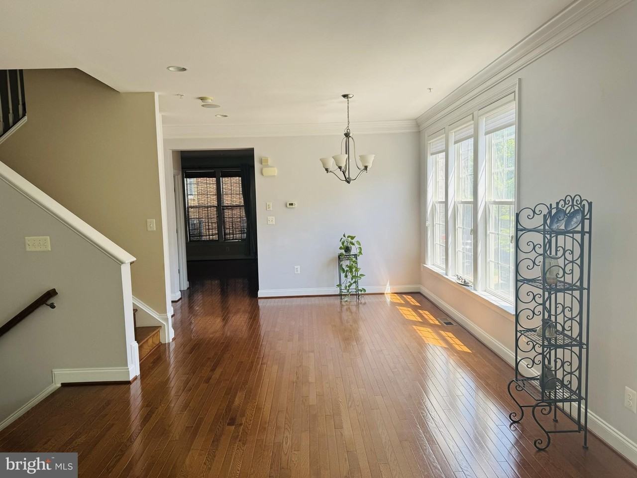 2151 Red Vine Dr - Photo 6 of 20