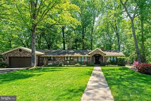 featured image of 5229 Chippewa Pl
