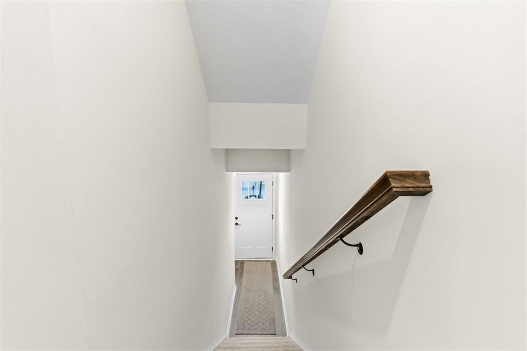 7402 Chestnut Way - Photo 7 of 35