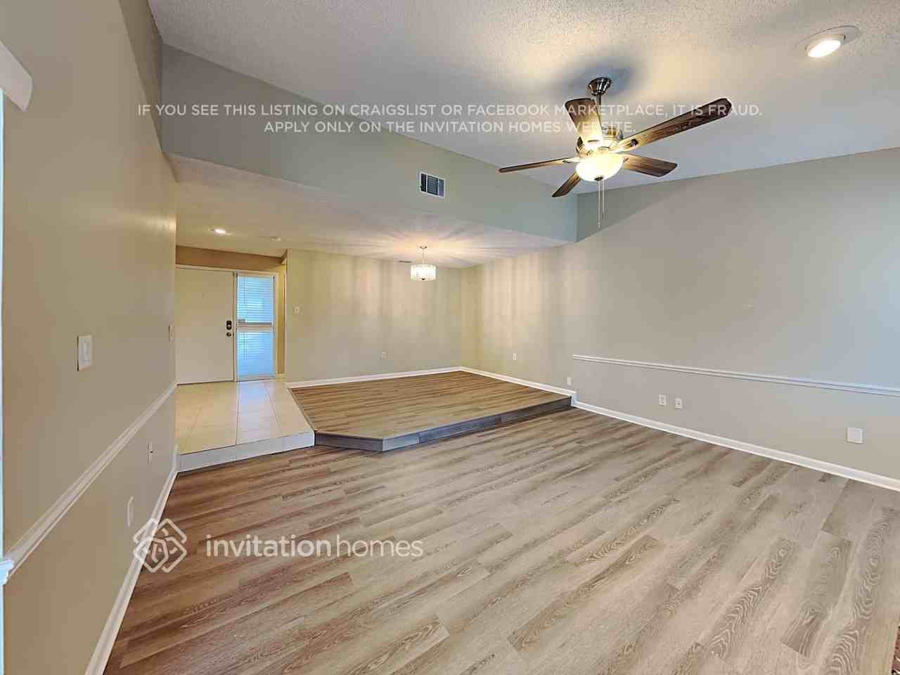 951 Blueberry Hollow Ct - Photo 3 of 18