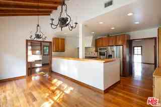 200 Mabery Rd - Photo 4 of 8